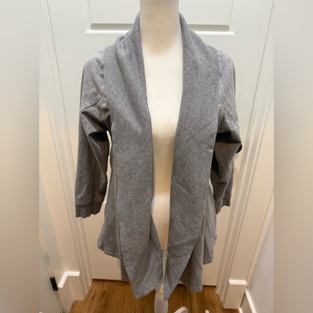 Banana Republic. Open Sweatshirt Cardigan. Gray. Size Small.